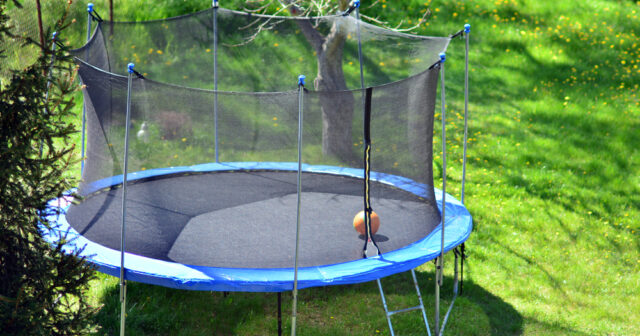 How to move a trampoline to a new house