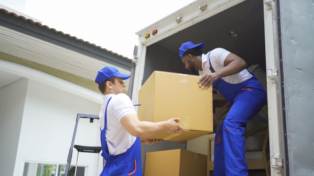 What kind of supplies do the movers bring for your moves?