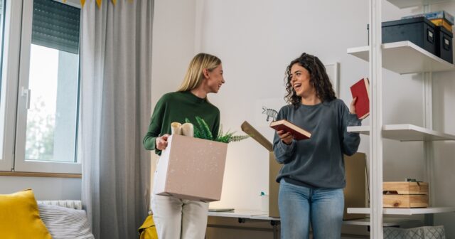 Student movers for small apartments and dorm rooms