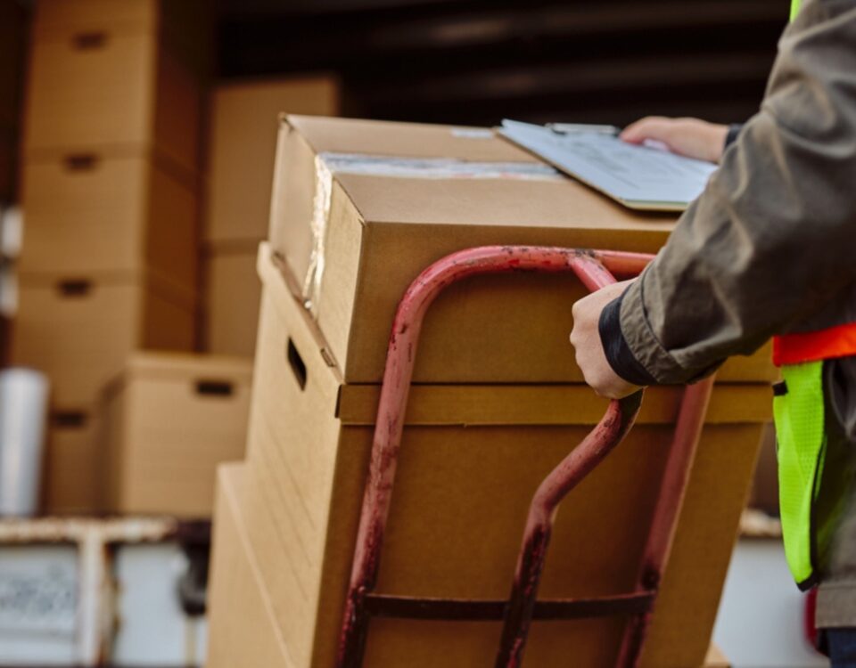 Navigating Full-Service Moving Companies